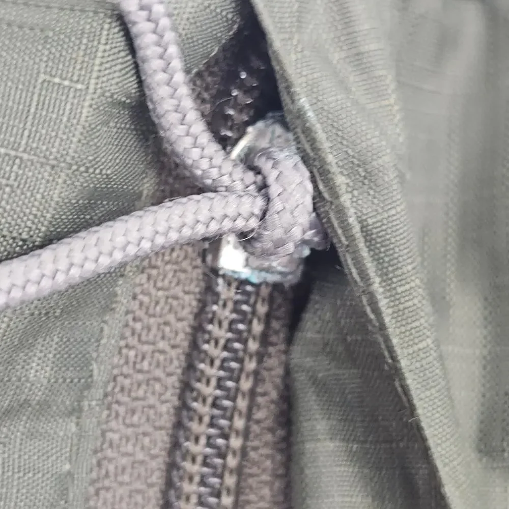 Ascent Dash 720 Outdoor Hiking Camping School Lightweight Backpack Green Gray